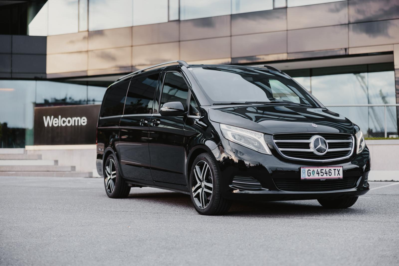 Chauffeur Welcome Service Graz Flughafen