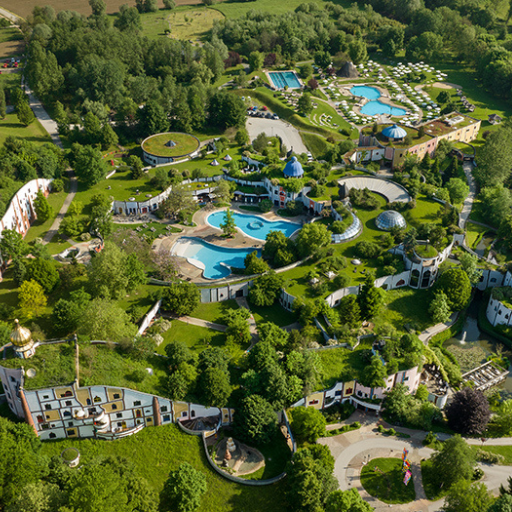 Thermenland (z.B. Rogner Bad Blumau)